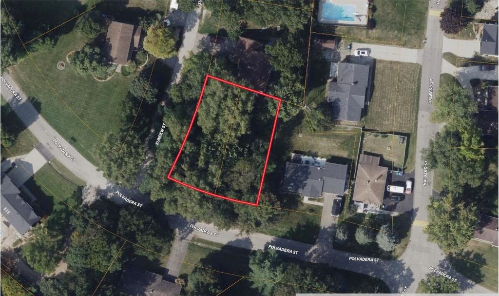 900 Polvadera Street, Commerce Twp, MI 48382