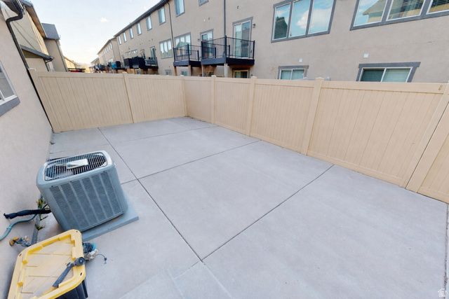 1247 N BAYCREST DR, Saratoga Springs, UT 84045