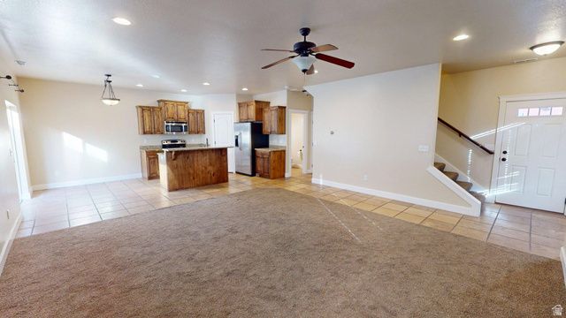 1247 N BAYCREST DR, Saratoga Springs, UT 84045