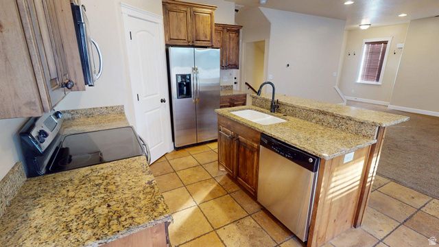 1247 N BAYCREST DR, Saratoga Springs, UT 84045