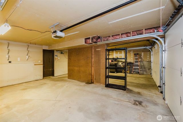 9531 Brandywine Lane SE, Olalla, WA 98359
