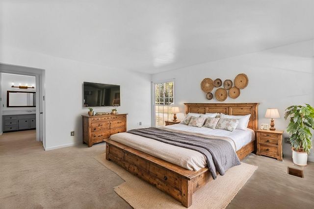 10482 Lake Shore Drive, Conroe, TX 77303