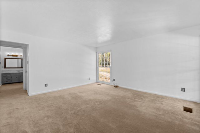 10482 Lake Shore Drive, Conroe, TX 77303