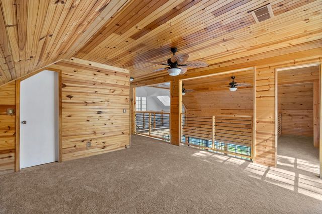 10482 Lake Shore Drive, Conroe, TX 77303