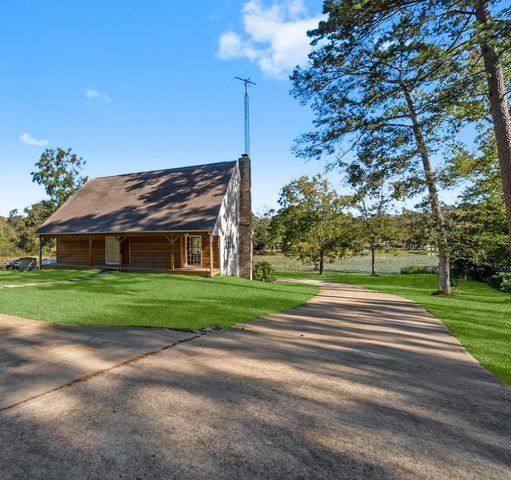 10482 Lake Shore Drive, Conroe, TX 77303