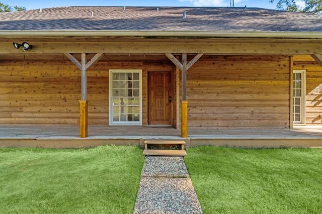 10482 Lake Shore Drive, Conroe, TX 77303