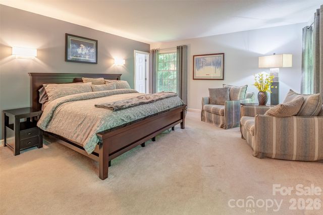 3 Sunningdale Drive, Flat Rock, NC 28731