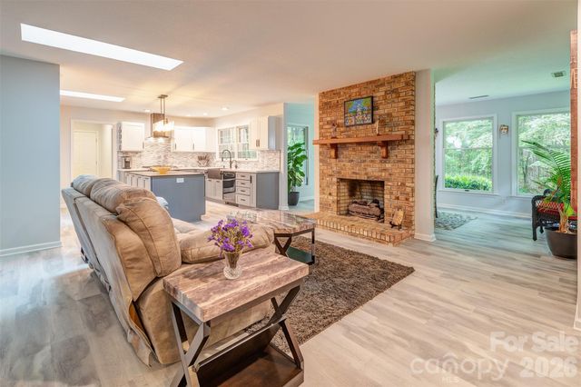 3 Sunningdale Drive, Flat Rock, NC 28731