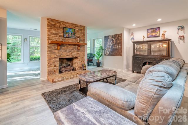 3 Sunningdale Drive, Flat Rock, NC 28731