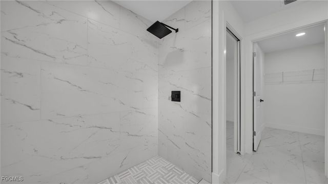 525 Allison ST E, Lehigh Acres, FL 33974