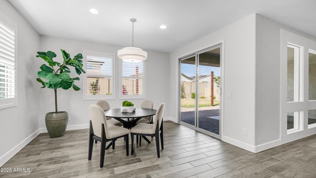 10064 E SATELLITE Drive, Mesa, AZ 85212