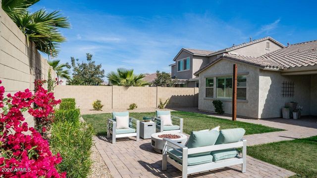 10064 E SATELLITE Drive, Mesa, AZ 85212