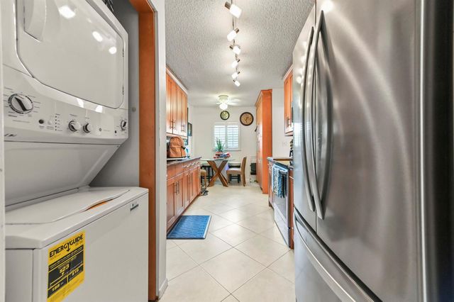 3326 ARCARA Way 307, Lake Worth, FL 33467