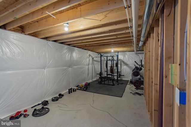 236 SURPLUS RD, Inwood, WV 25428