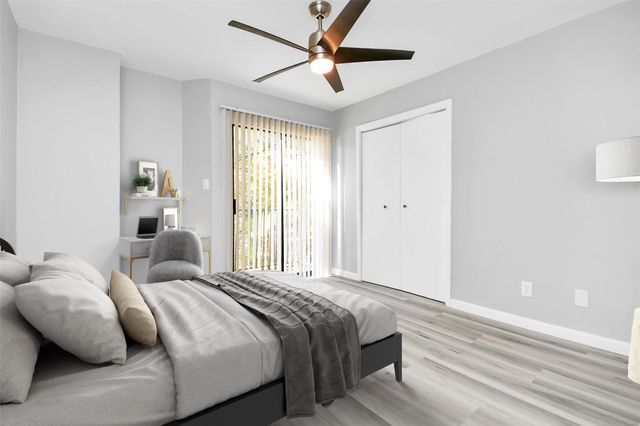 17202 Imperial Valley Drive 3, Houston, TX 77060