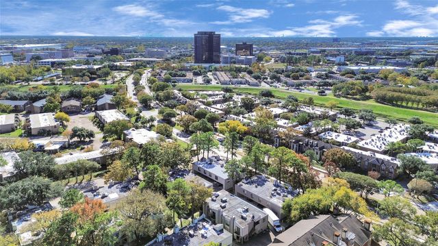 17202 Imperial Valley Drive 3, Houston, TX 77060