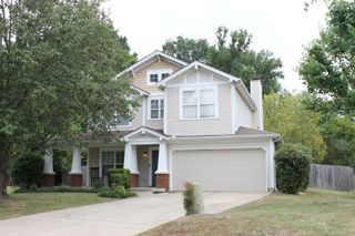 111 Ropers Ct, Hendersonville, TN 37075