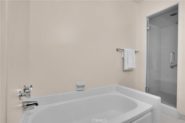 7862 Jellico Avenue, Northridge, CA 91325