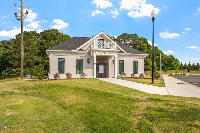 347 N. Maple Walk Drive 211, Garner, NC 27529