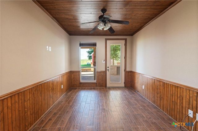 16355 N Highway 6, Valley Mills, TX 76689