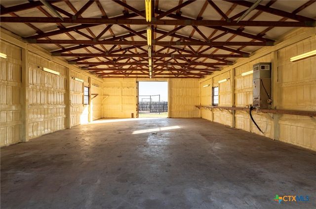 16355 N Highway 6, Valley Mills, TX 76689