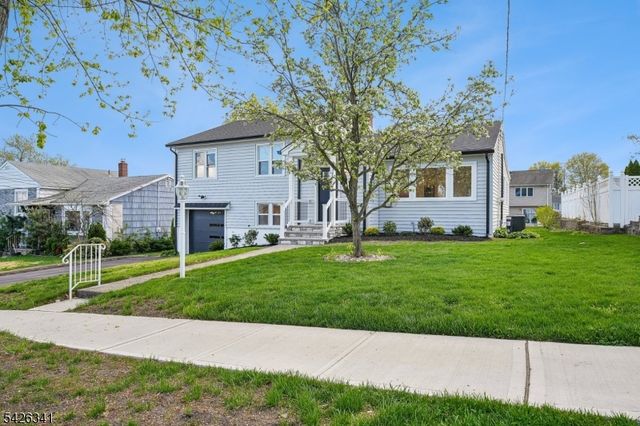 27 Mountainview Dr, Clifton City, NJ 07013