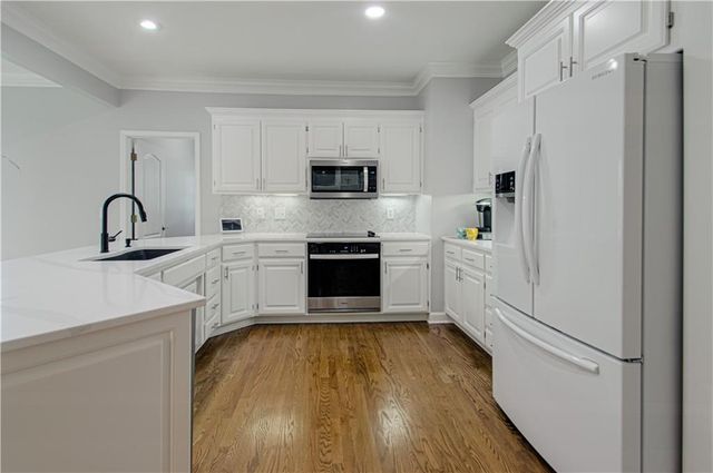 16097 S Avalon Street, Olathe, KS 66062