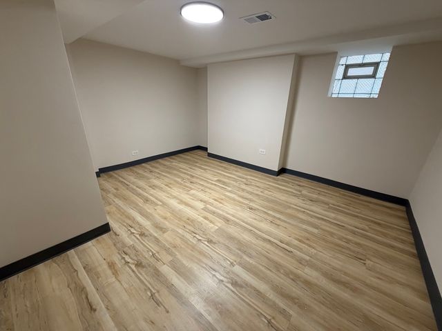 4754 S Langley Avenue, Chicago, IL 60615