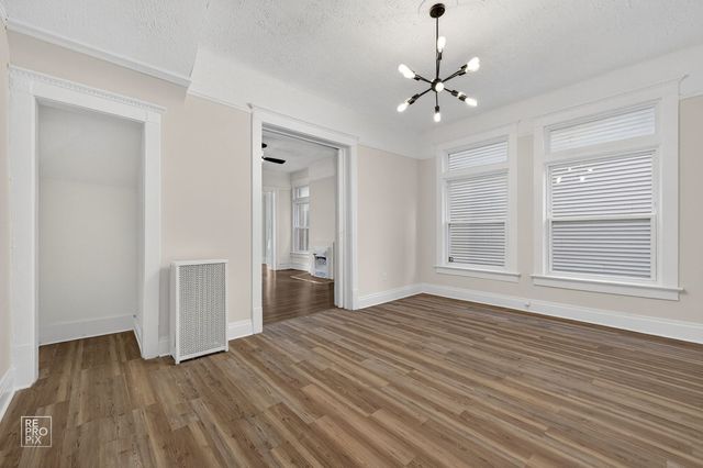 4754 S Langley Avenue, Chicago, IL 60615