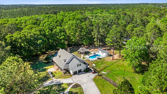 73 School Cut Rd, Hardeeville, SC 29927