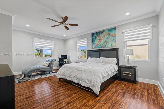 4182 NE 20th St, Homestead, FL 33033