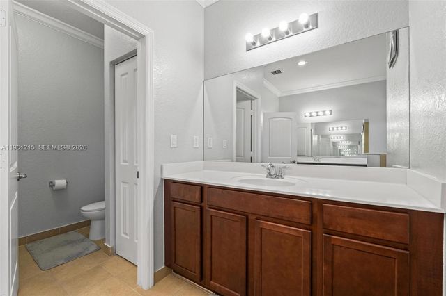 4182 NE 20th St, Homestead, FL 33033