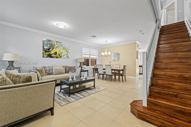 4182 NE 20th St, Homestead, FL 33033