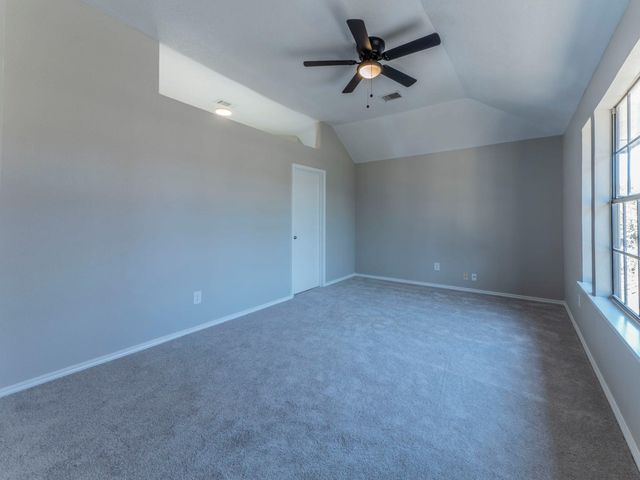 1807 Parkwood DR, Leander, TX 78641