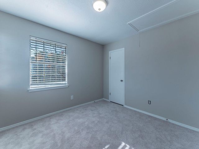 1807 Parkwood DR, Leander, TX 78641