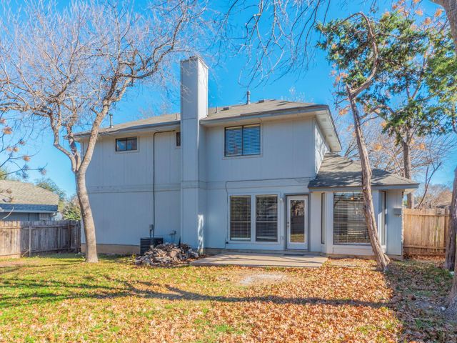 1807 Parkwood DR, Leander, TX 78641