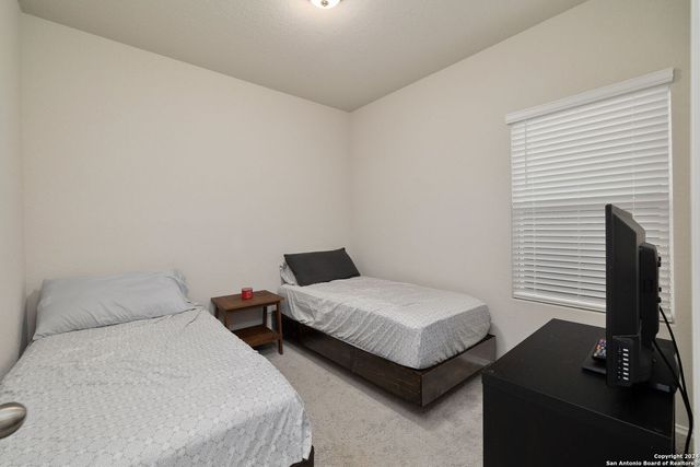 13023 Heathers Elm, St Hedwig, TX 78152