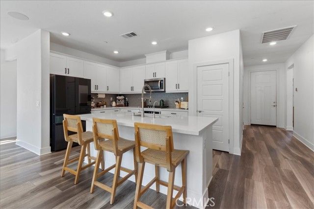 21021 Bison Mesa, Riverside, CA 92507