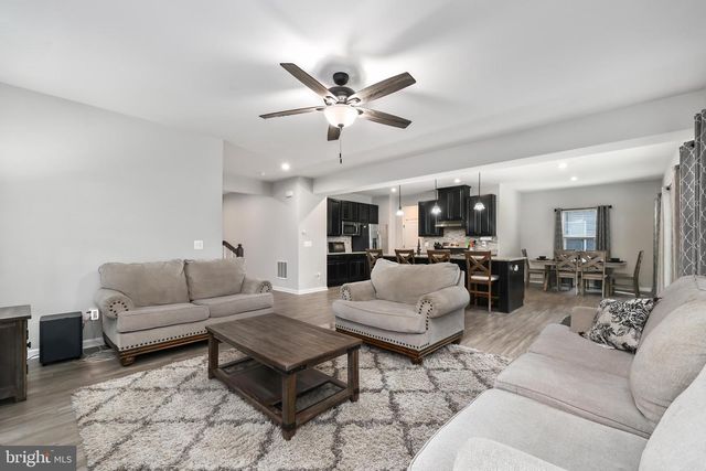 305 COURTHOUSE MANOR DR, Stafford, VA 22554