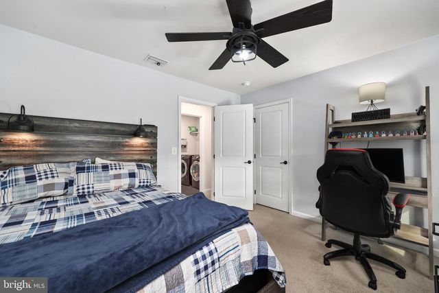 305 COURTHOUSE MANOR DR, Stafford, VA 22554