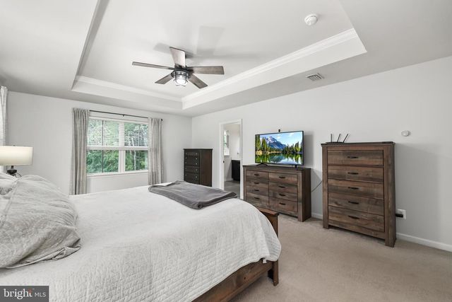 305 COURTHOUSE MANOR DR, Stafford, VA 22554