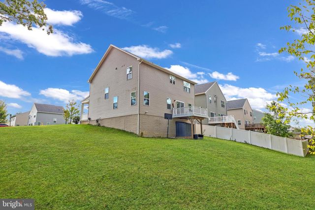 305 COURTHOUSE MANOR DR, Stafford, VA 22554