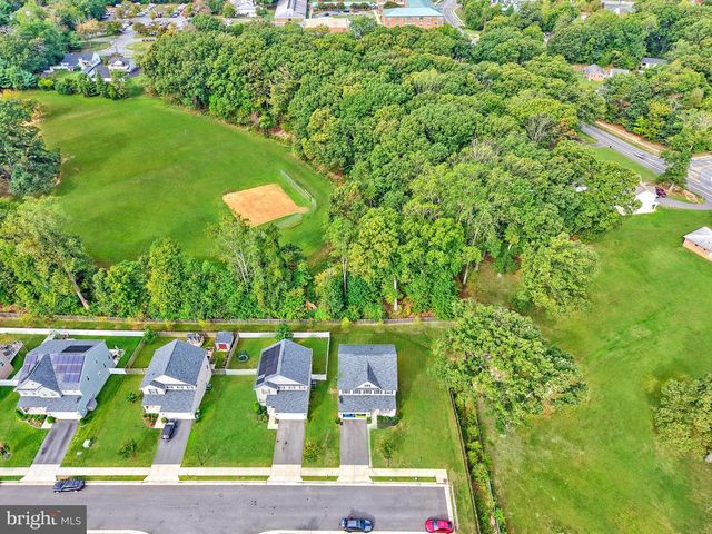 305 COURTHOUSE MANOR DR, Stafford, VA 22554