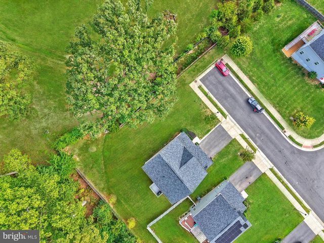 305 COURTHOUSE MANOR DR, Stafford, VA 22554