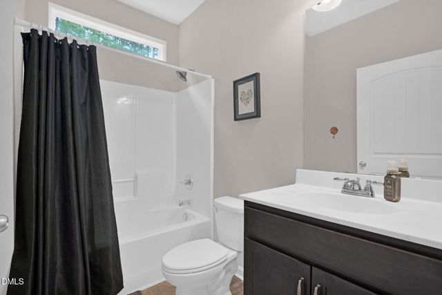 1401 Abercorn Lane, Sanford, NC 27330