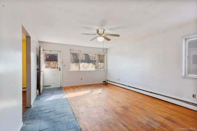 10 Timon Court, Huntington, NY 11743