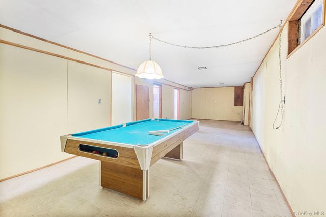 10 Timon Court, Huntington, NY 11743