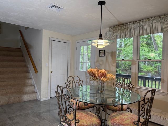 21 Woodridge Rd, Milford, MA 01757