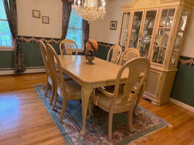 21 Woodridge Rd, Milford, MA 01757