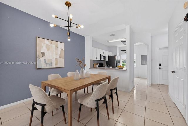 7802 Catalina Cir, Tamarac, FL 33321